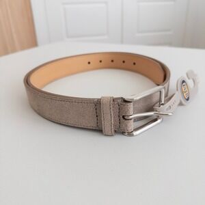 Fossil Mens Jim Belt Size 42 Grey Suede Leather Classic Quiet Luxury Office